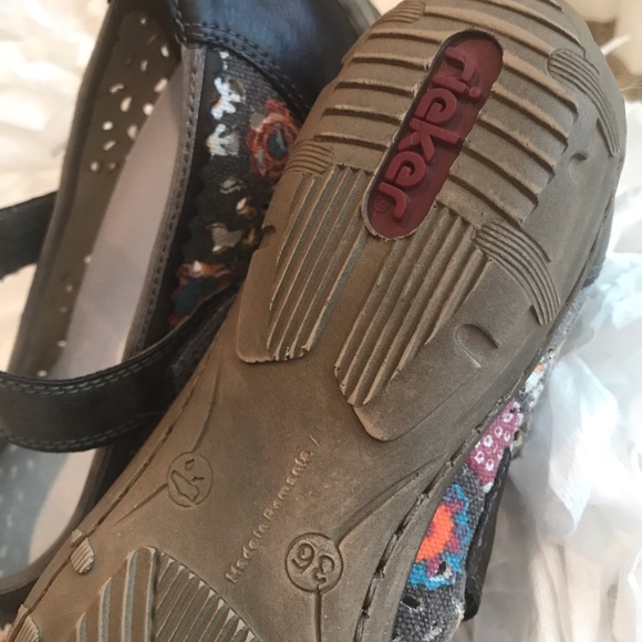 Rieker Brown Floral Cap Toe Mary Janes Size 6 - Picture 8 of 8